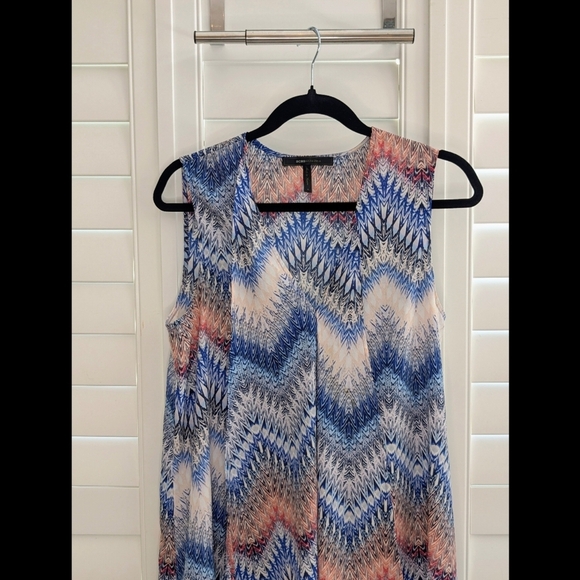 BCBG MaxAzria Tara Sleeveless Cascade Ruffle Dress In ZigZag Pattern - Picture 4 of 8